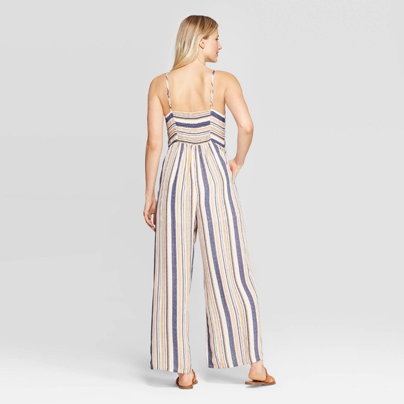 Stripped Strappy V-Neck Striped Jumpsuit New - Picture 2 of 2
